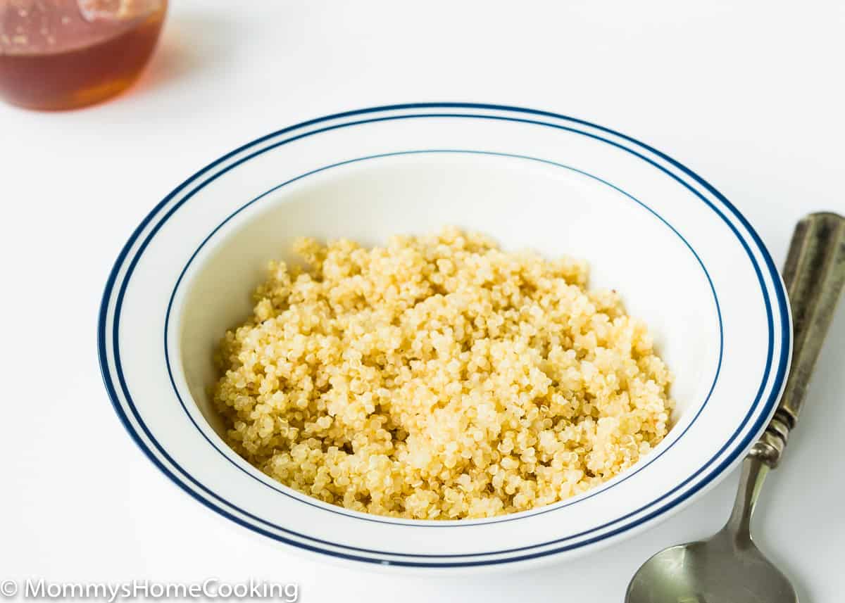 cooked quinoa in a bowl