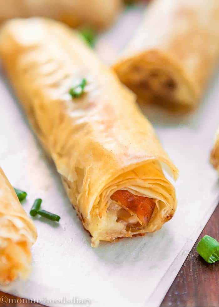 Cheese and Prosciutto Phyllo Rolls-3