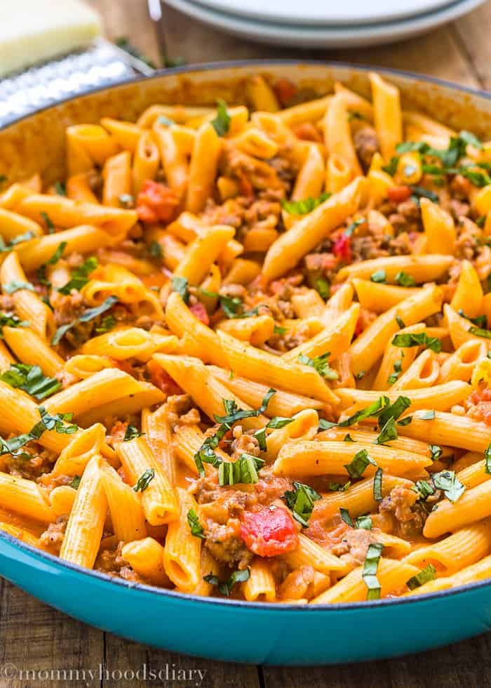 Penne with Sausage and Spicy Cream Tomato Sauce - Mommy's Home Cooking