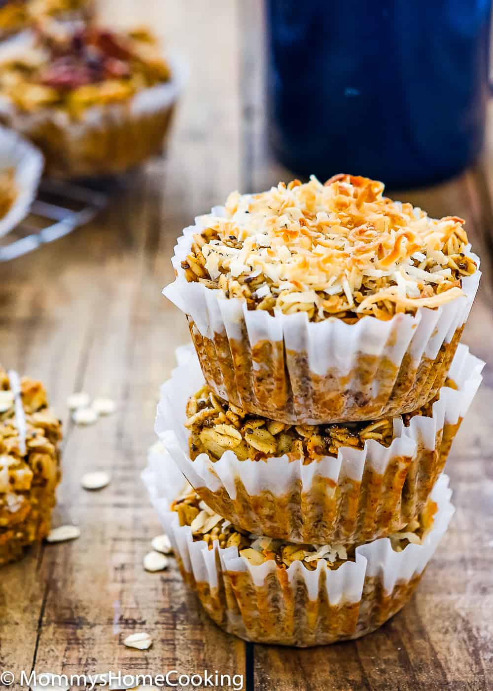 Eggless Baked Apple Oatmeal Muffins - Mommy's Home Cooking