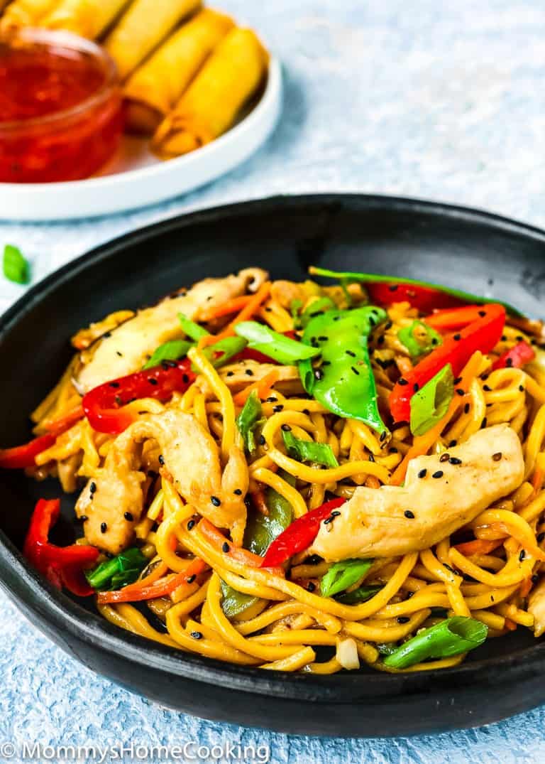 Easy Chicken Lo Mein - Mommy's Home Cooking