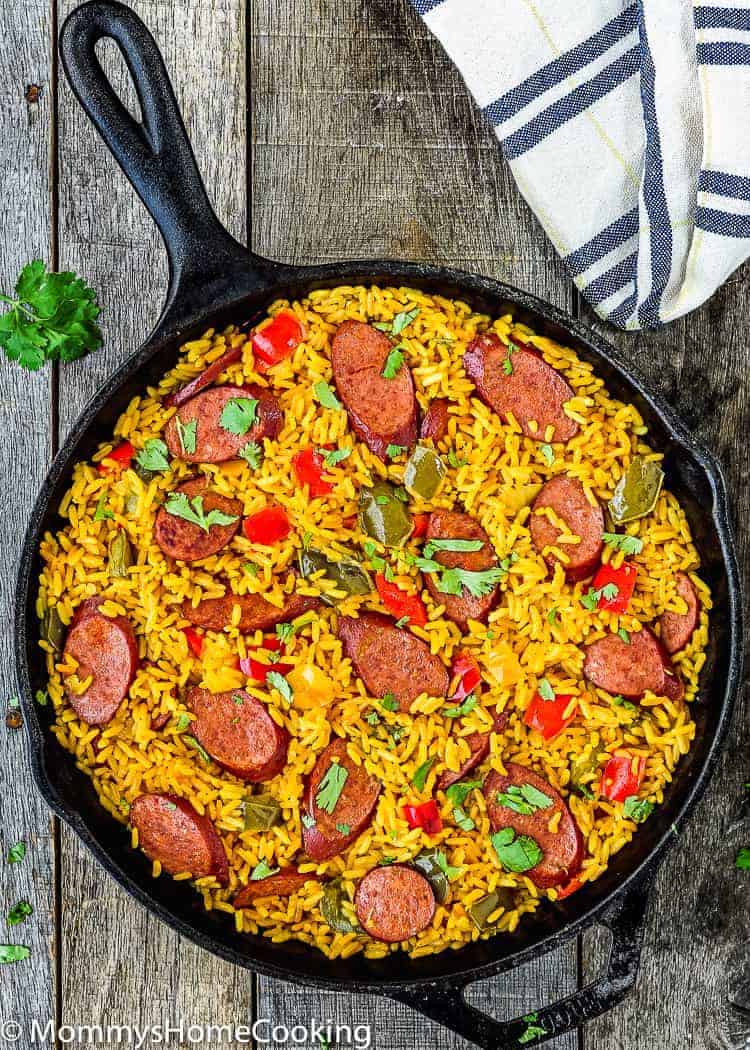 https://mommyshomecooking.com/wp-content/uploads/2017/08/Easy-Sausage-and-Peppers-Rice-Skillet-1.jpg