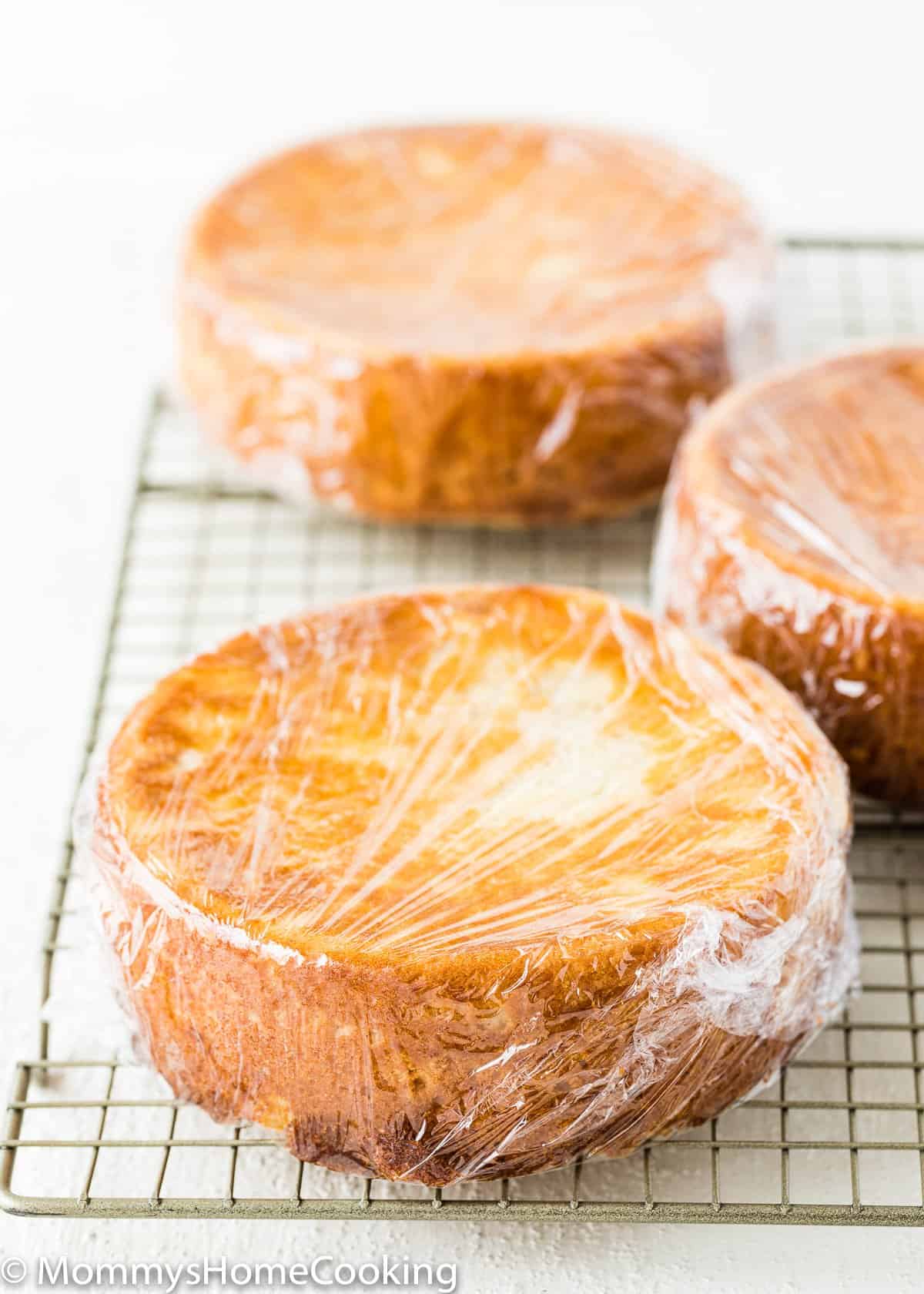 Moist and fluffy yellow butter cake by hand(Sri Lankan). | ISLAND SMILE