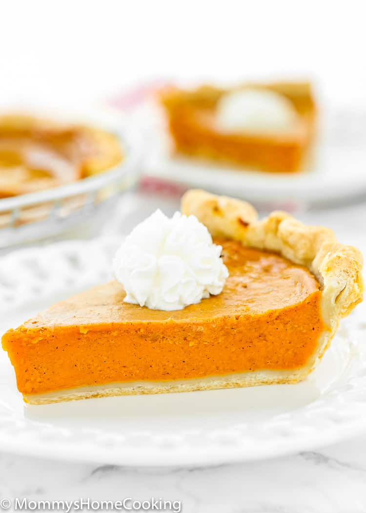 Easy Eggless Pumpkin Pie - Mommy's Home Cooking