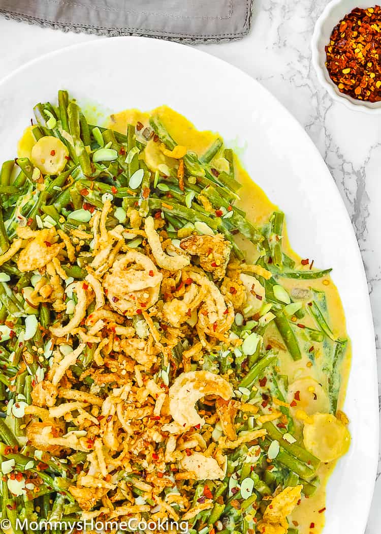 This Slow Cooker Easy Green Beans Casserole is a delicious way for the family to love their veggies! It’s creamy, cheesy and absolutely delicious. Perfect as a holiday side dish, as well as any busy weeknight. https://mommyshomecooking.com