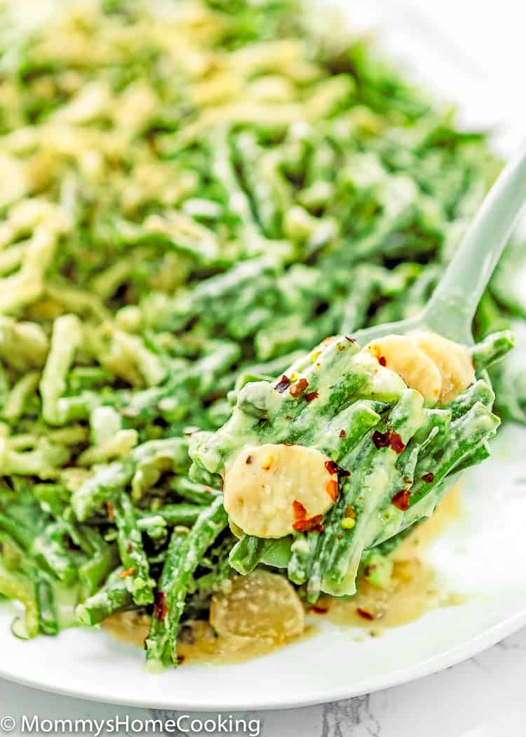 This Slow Cooker Easy Green Beans Casserole is a delicious way for the family to love their veggies! It’s creamy, cheesy and absolutely delicious. Perfect as a holiday side dish, as well as any busy weeknight. https://mommyshomecooking.com