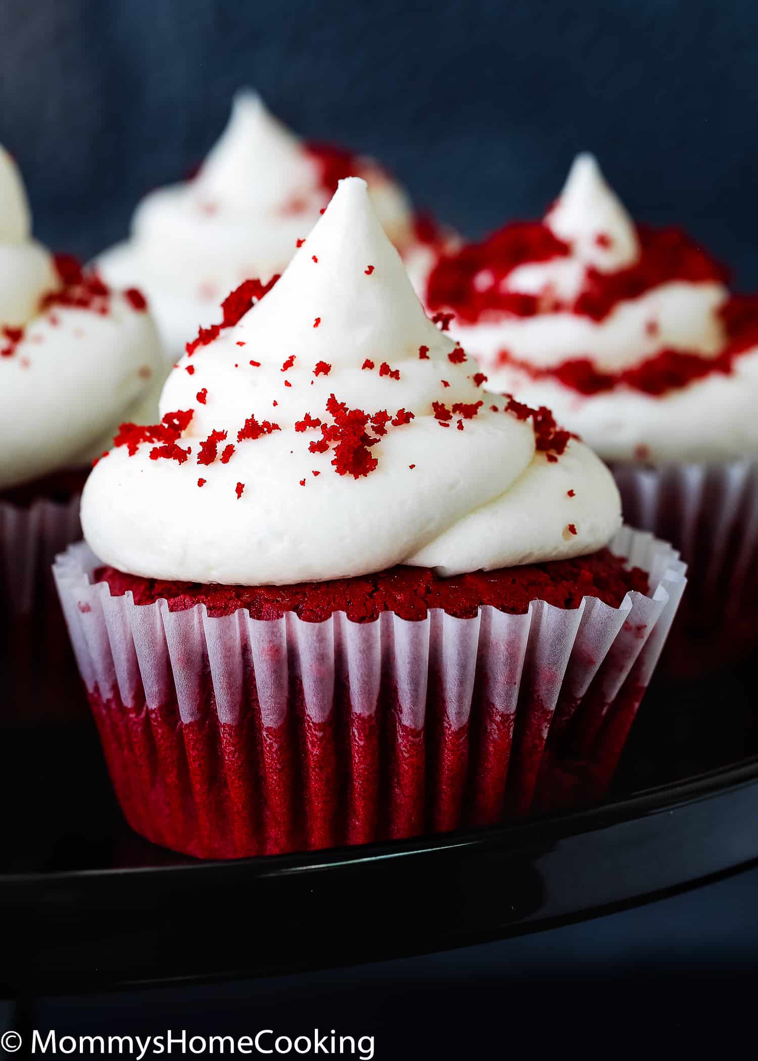 Easy Eggless Red Velvet Cupcakes Mommy S Home Cooking