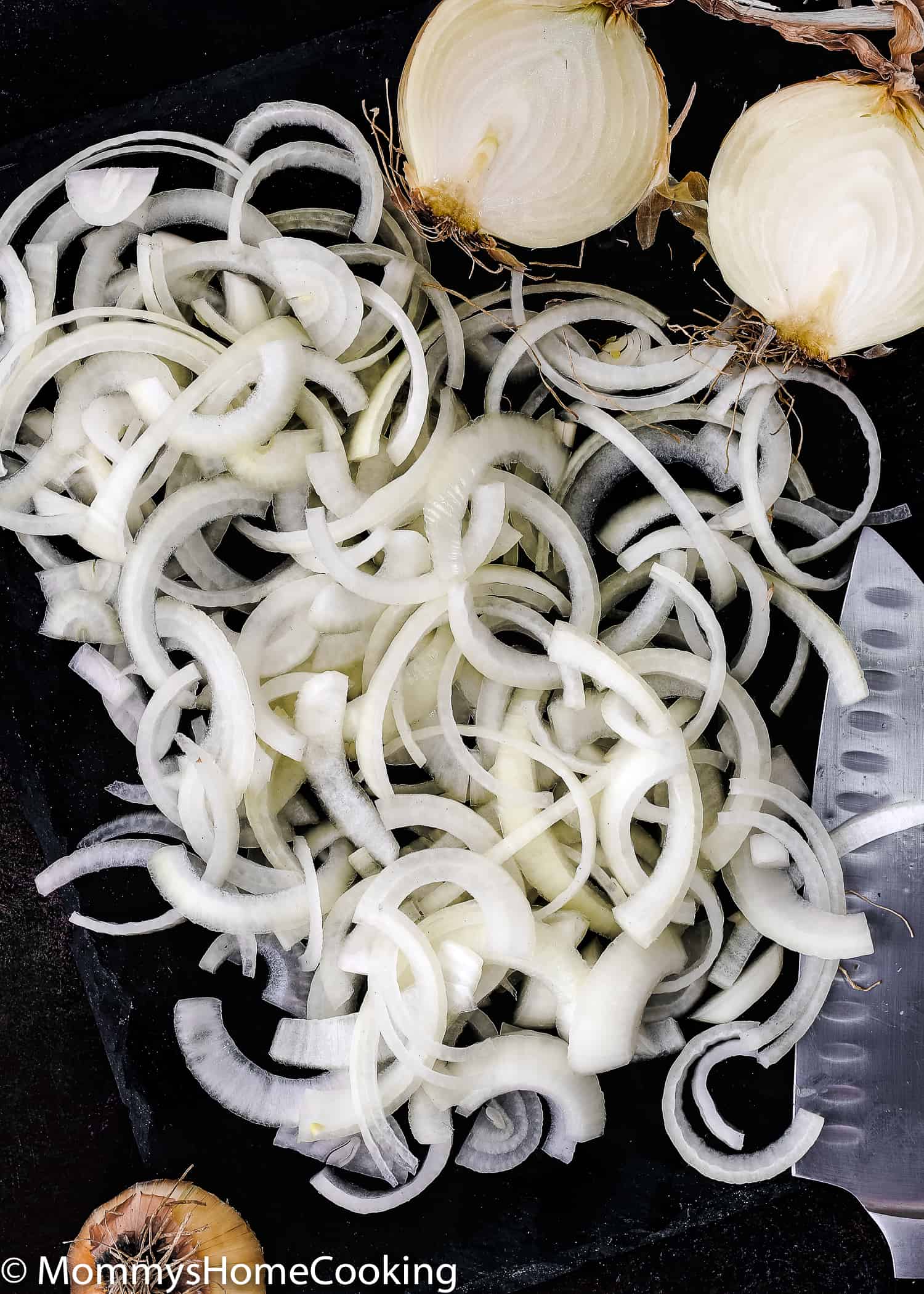 sliced onion