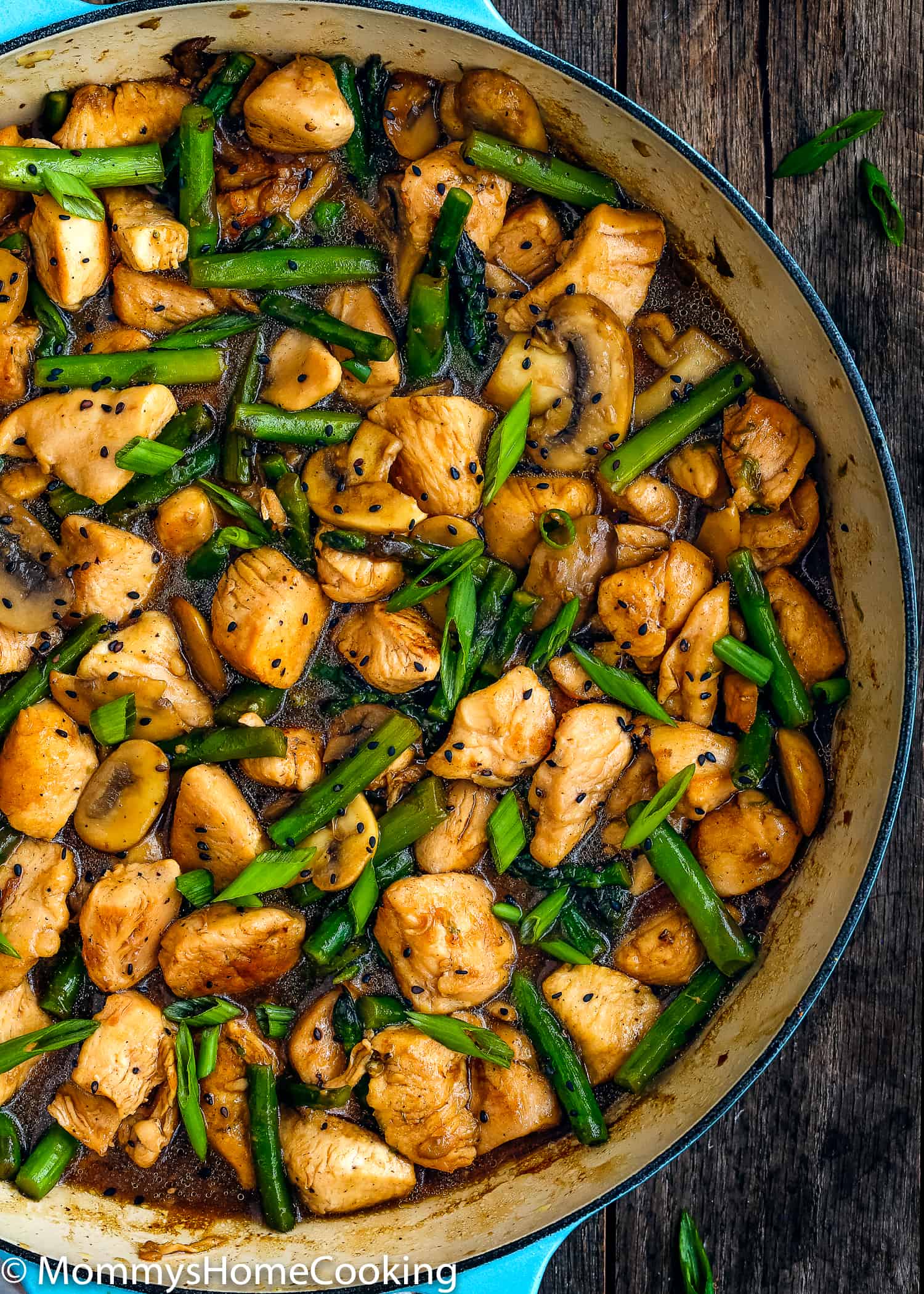 Easy Healthy Chicken and Asparagus Skillet - Mommy's Home 