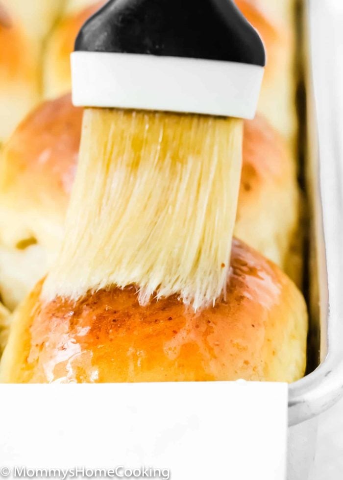 Soft & Easy Eggless Dinner Rolls - Mommy's Home Cooking