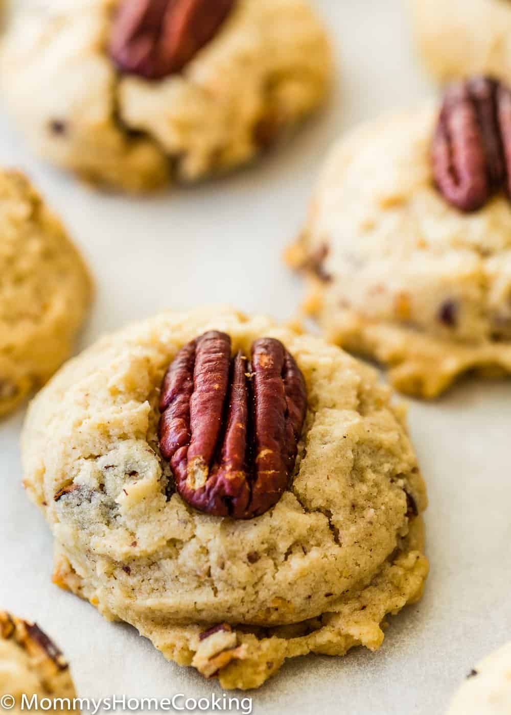 Eggless Pecan Butter Cookie