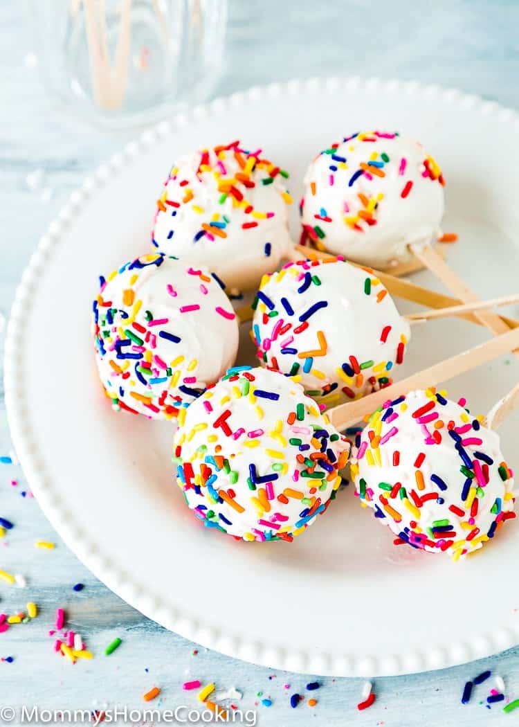 Easy Eggless Homemade Cake Pops Mommy S Home Cooking