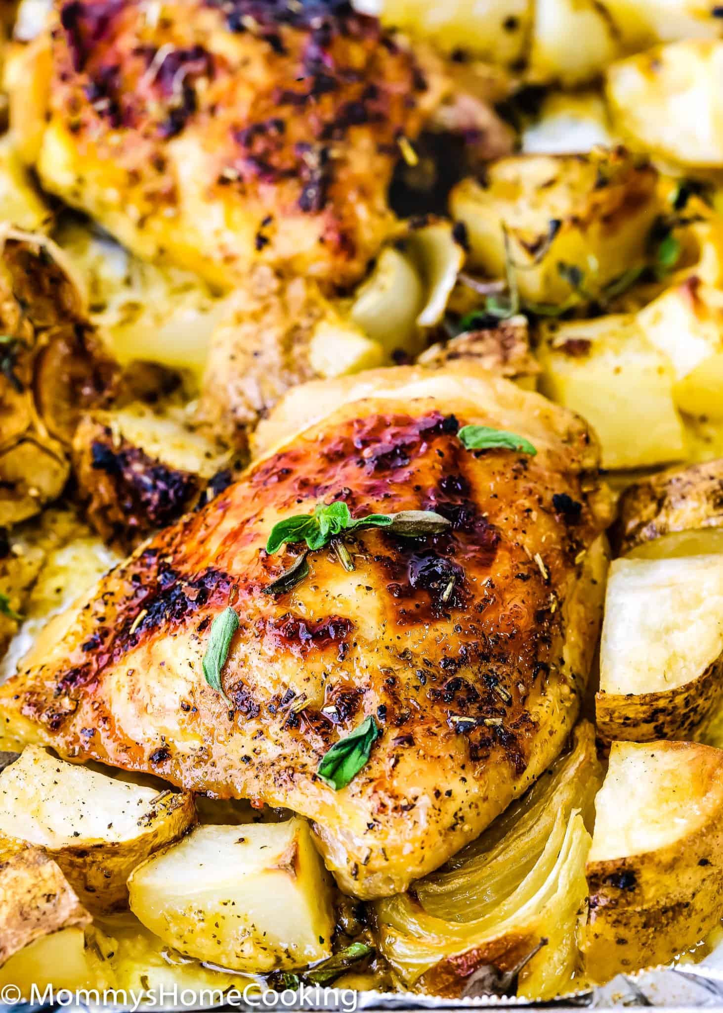 Sheet Pan Lemon Garlic Roasted Chicken and Potatoes - Mommy's Home Cooking