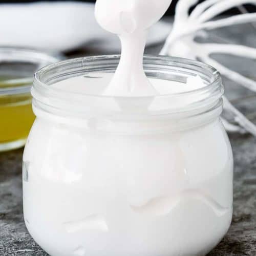 Easy Vegan Marshmallow Fluff • It Doesn't Taste Like Chicken