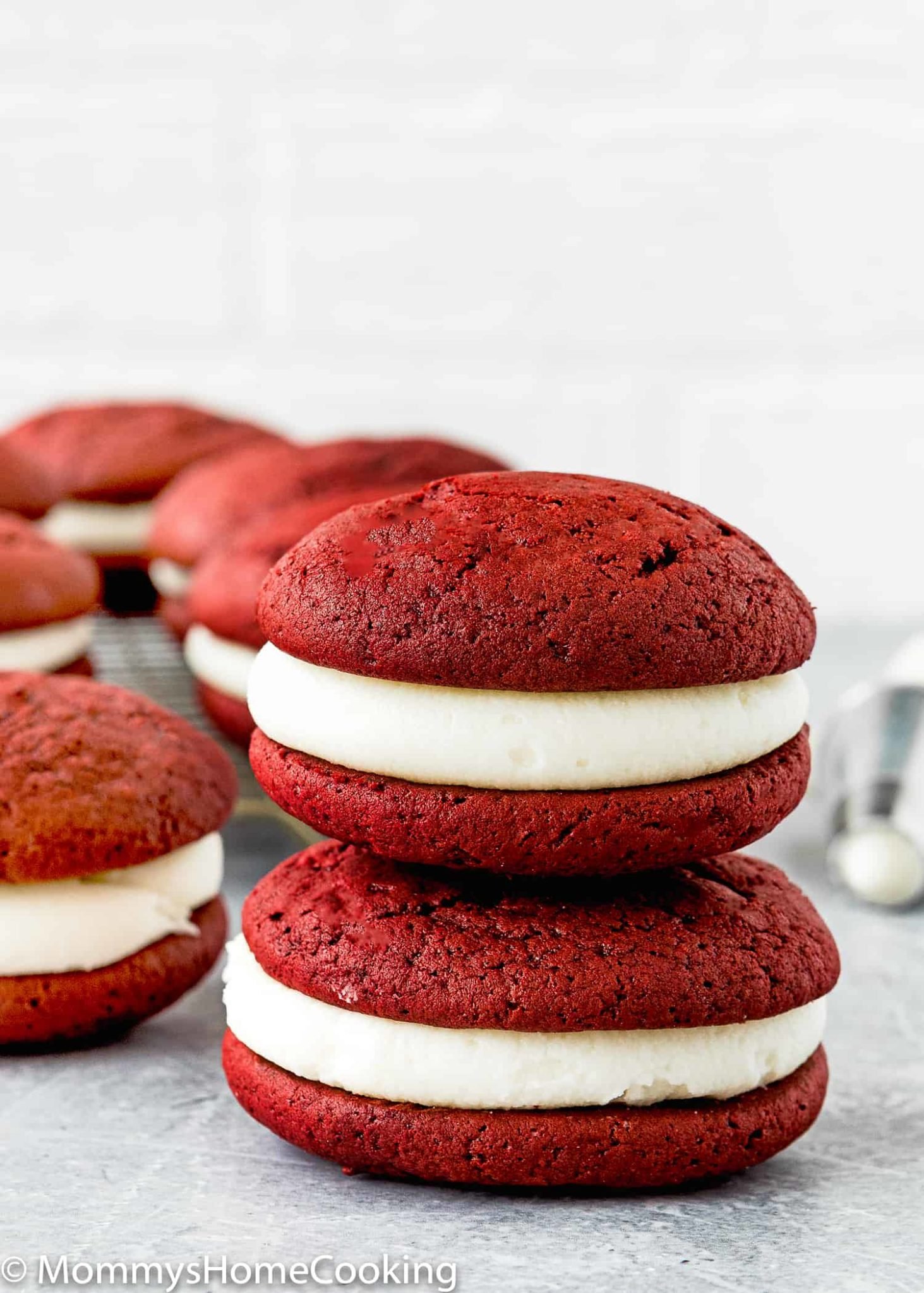 Eggless Red Velvet Whoopie Pies - Mommy's Home Cooking