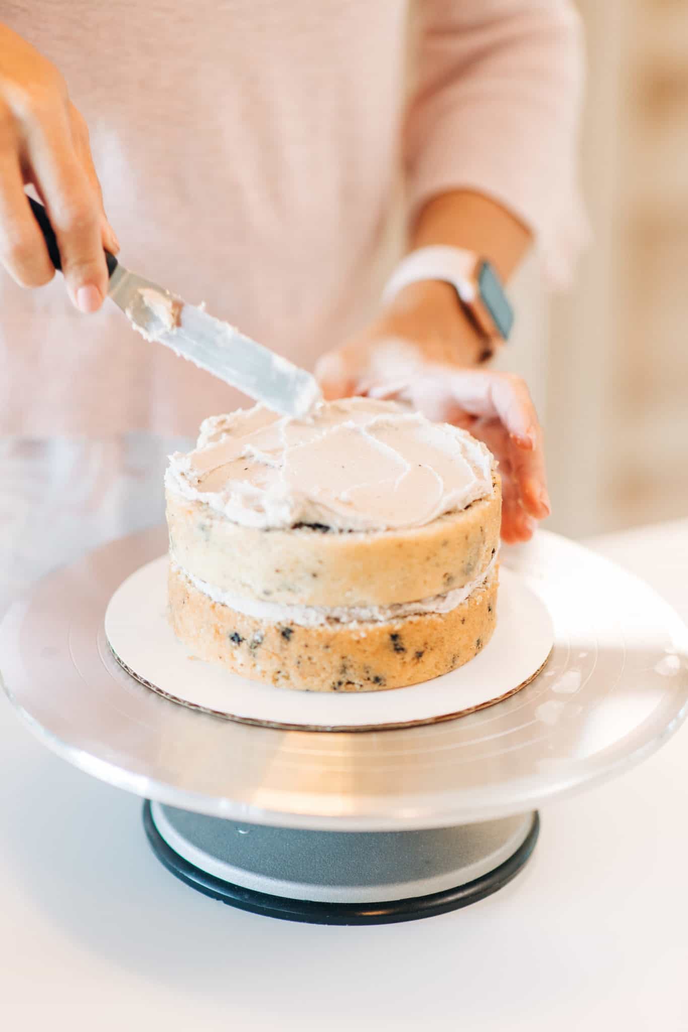 How To Stack A Layer Cake For Beginners Mommy's Home Cooking