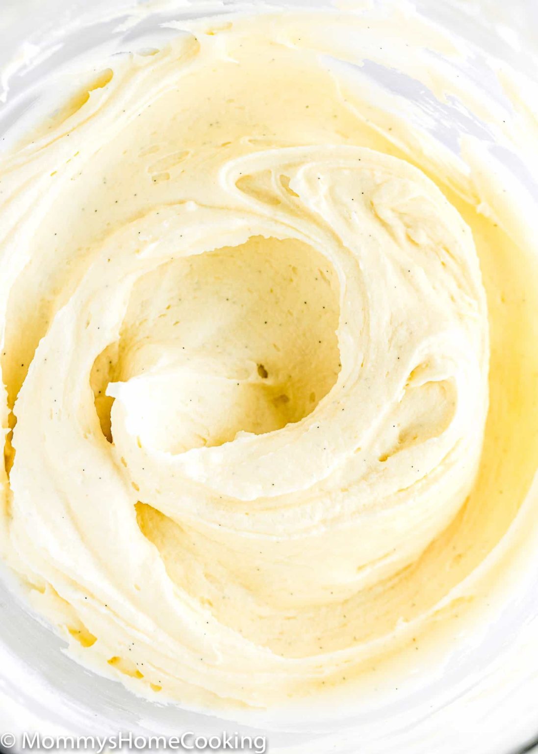 Favorite Cream Cheese Frosting That Isn’t Runny! - Mommy's Home Cooking