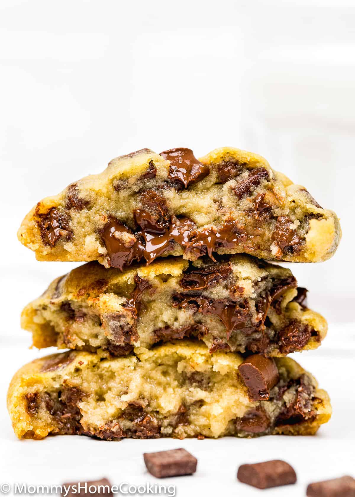 Eggless Chocolate Chip Cookies showing the melted inside texture.