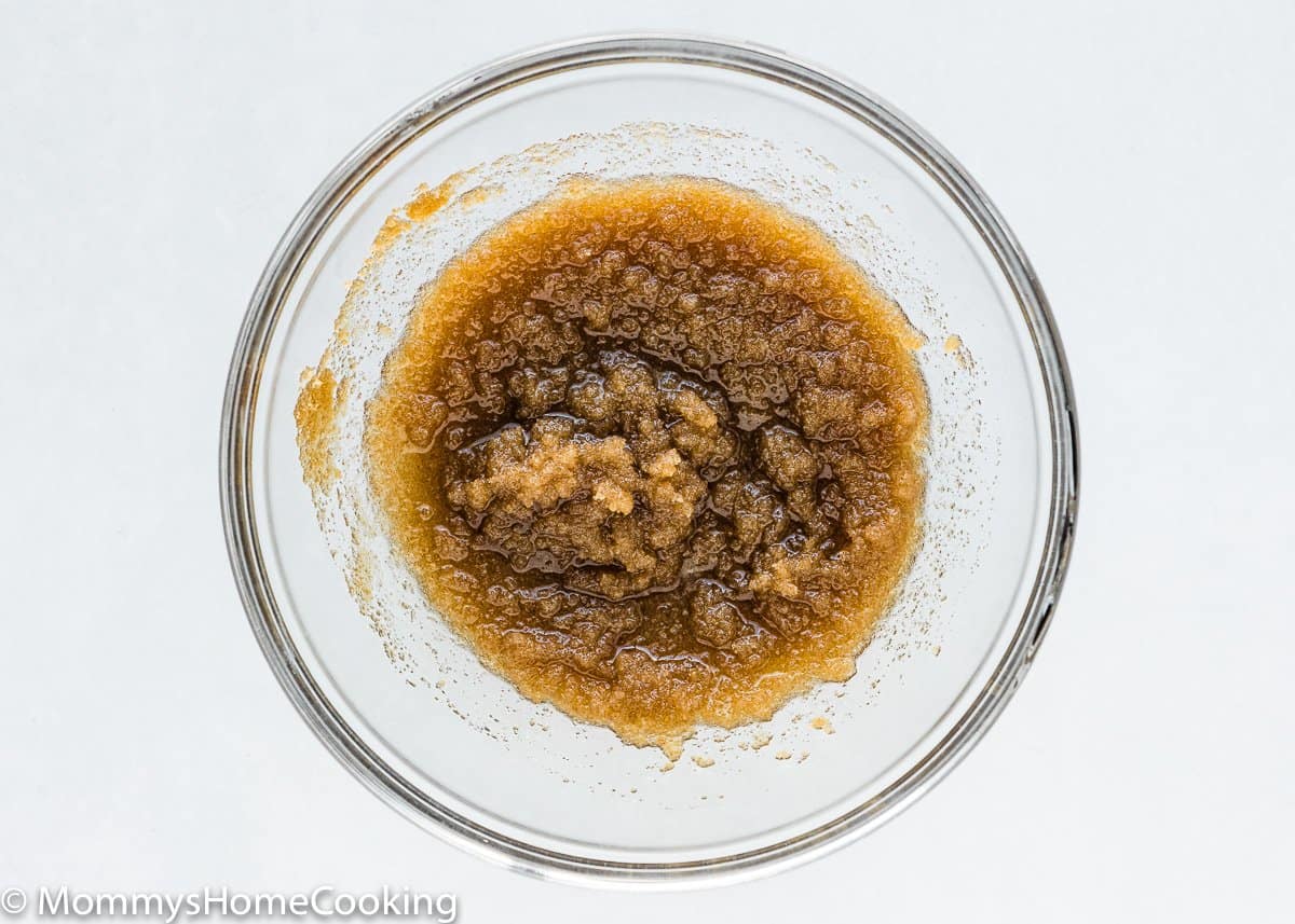 oil and sugar mixed in a bowl.