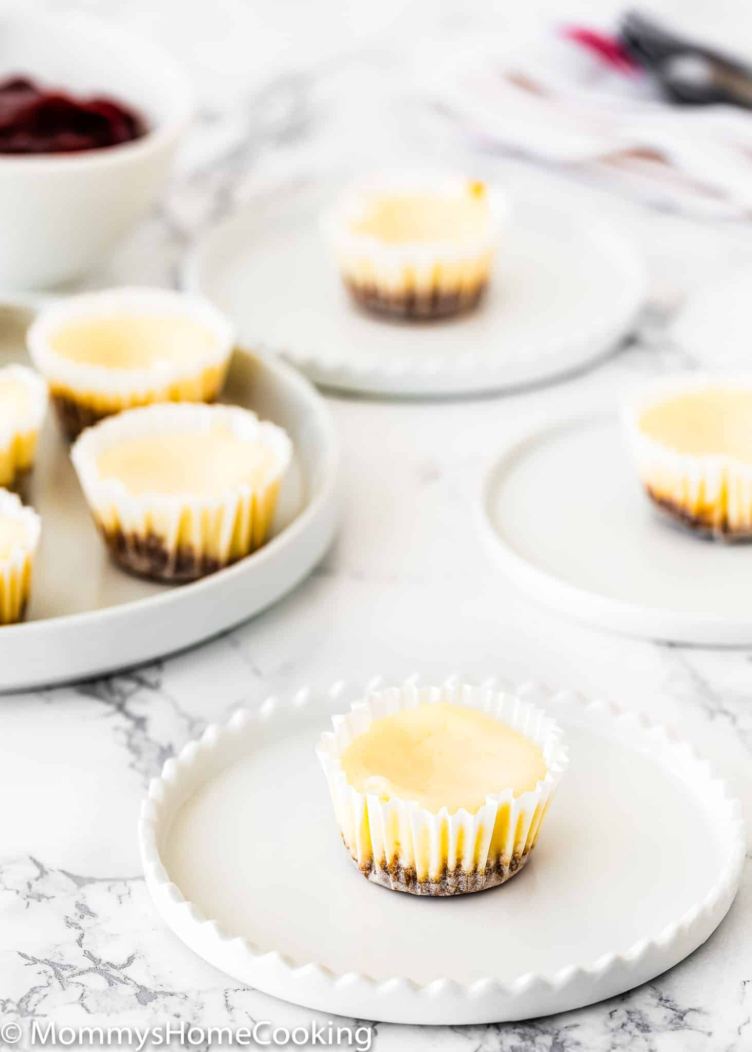 Easy Eggless Mini Cheesecakes - Mommy's Home Cooking