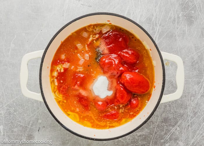 The BEST Easy Tomato Soup (Luscious) - Mommy's Home Cooking