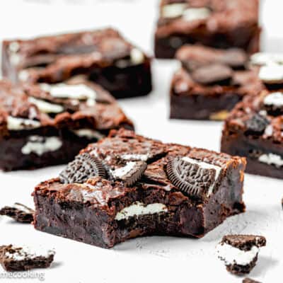 Indulge in these decadent eggless Oreo brownies, filled with rich cookies and cream flavor.