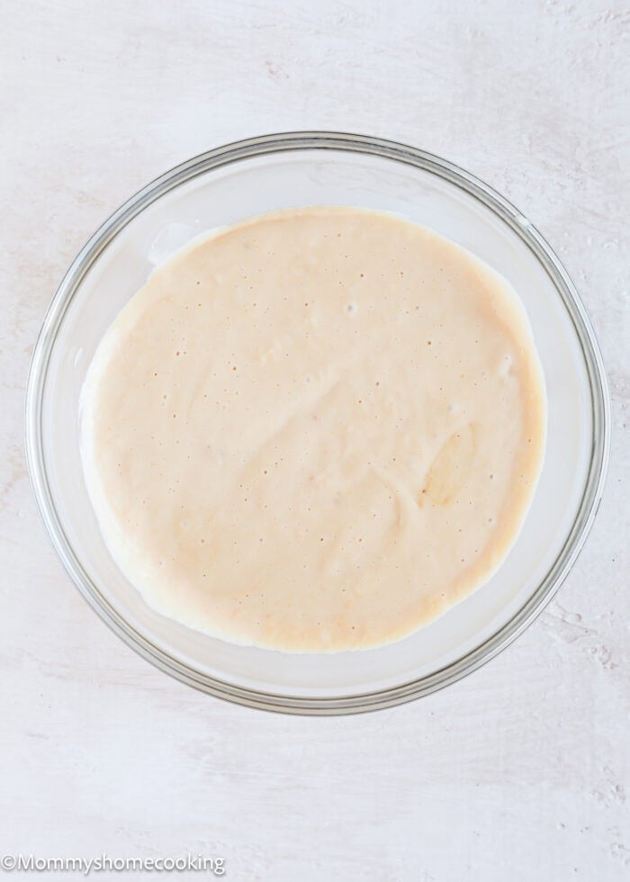Vegan Pastry Cream in a bowl.