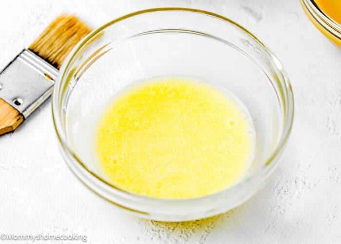 The Ultimate Guide for Egg Wash Substitute (5 Easy Ways) Mommy's Home