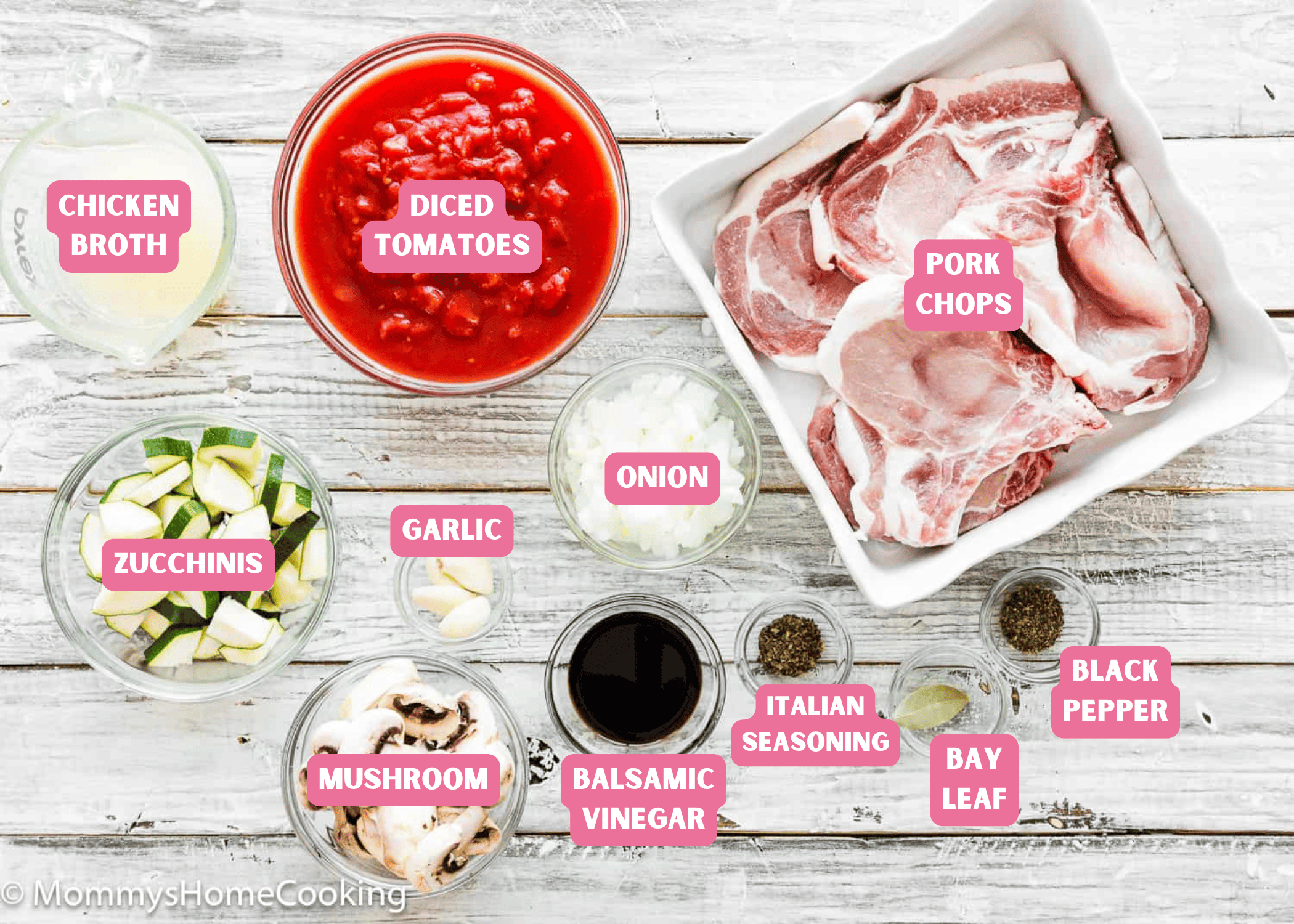 Easy Italian-Style Pork Chops ingredientes with name tags.